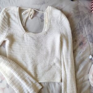 Hollister Cream Scoop Neck Sweater